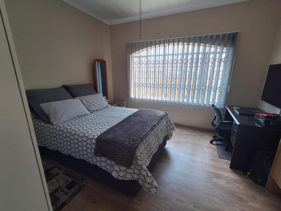 3 Bedroom Property for Sale in New Redruth Gauteng