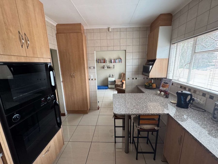 4 Bedroom Property for Sale in Randhart Gauteng