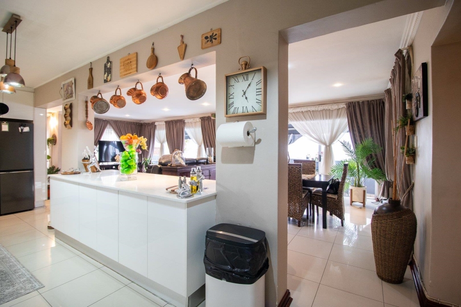 4 Bedroom Property for Sale in New Redruth Gauteng