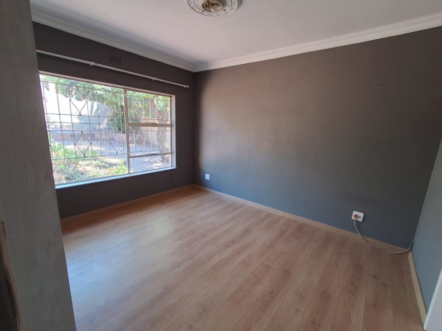 3 Bedroom Property for Sale in Mulbarton Gauteng