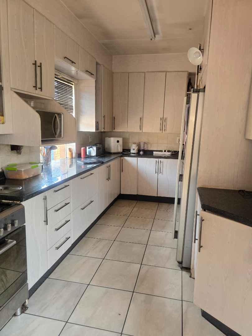 3 Bedroom Property for Sale in South Hills Gauteng