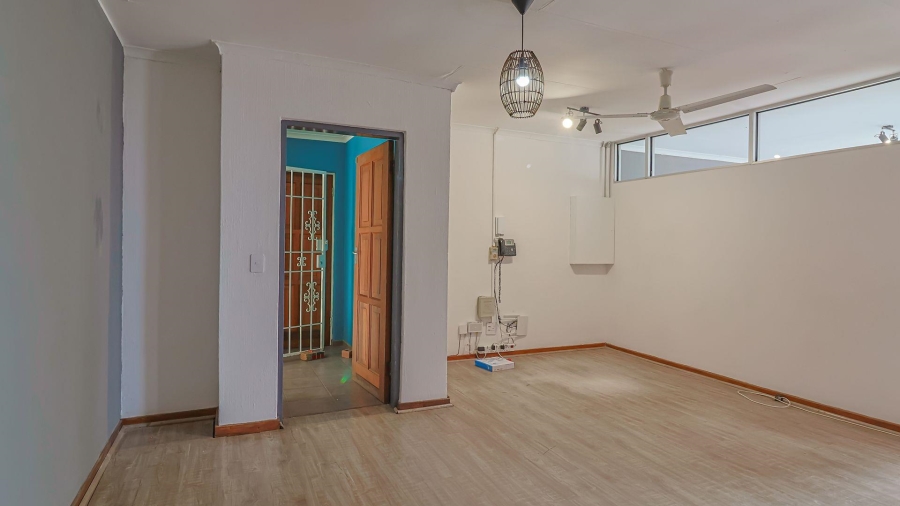 Commercial Property for Sale in Fairland Gauteng