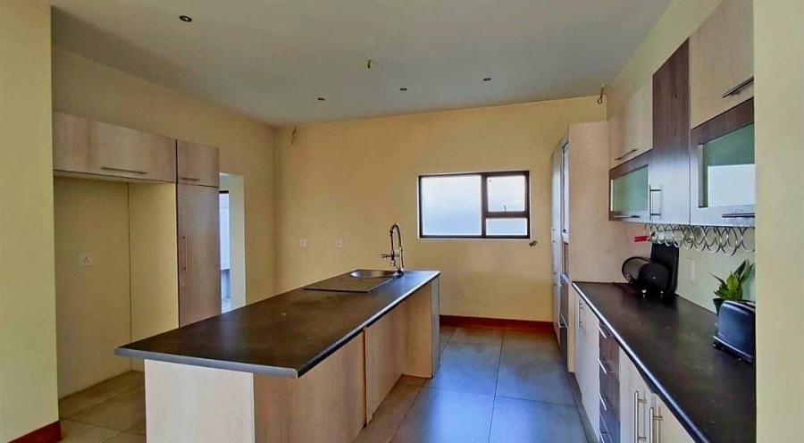 5 Bedroom Property for Sale in Brakpan Gauteng