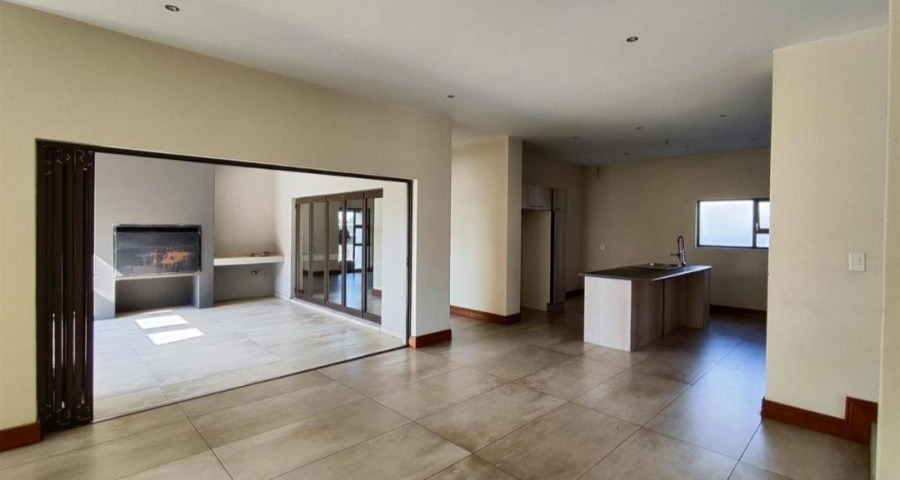 5 Bedroom Property for Sale in Brakpan Gauteng