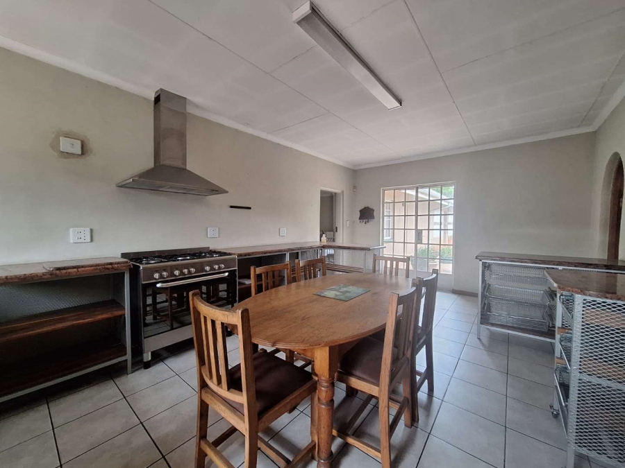 5 Bedroom Property for Sale in Farrar Park Gauteng