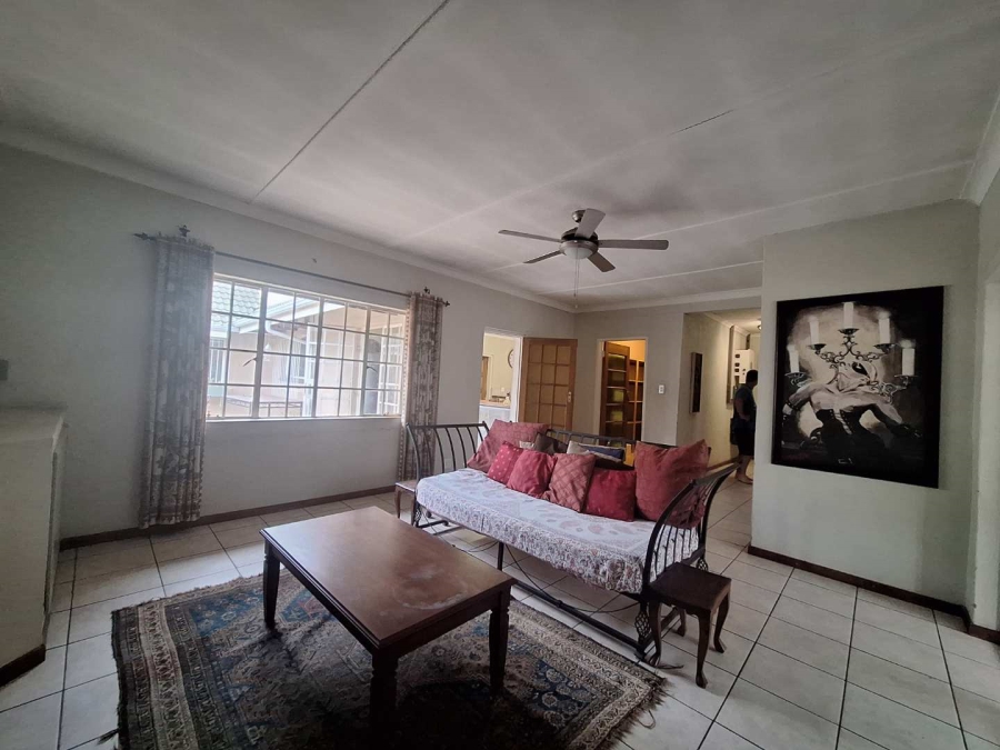 5 Bedroom Property for Sale in Farrar Park Gauteng