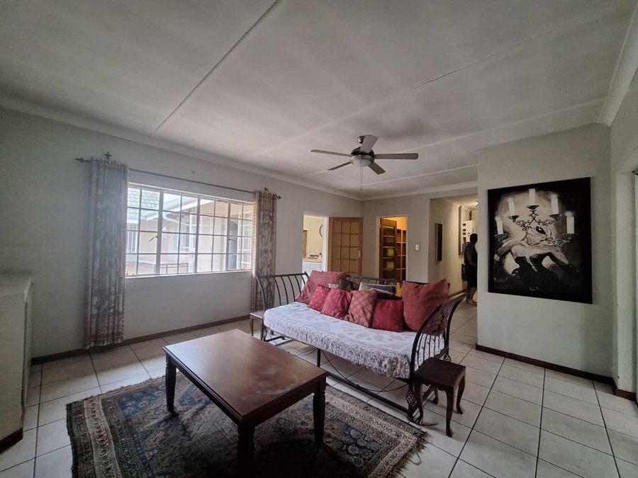 5 Bedroom Property for Sale in Farrar Park Gauteng