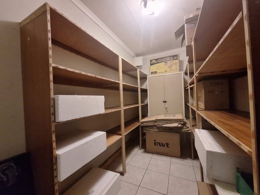 5 Bedroom Property for Sale in Farrar Park Gauteng