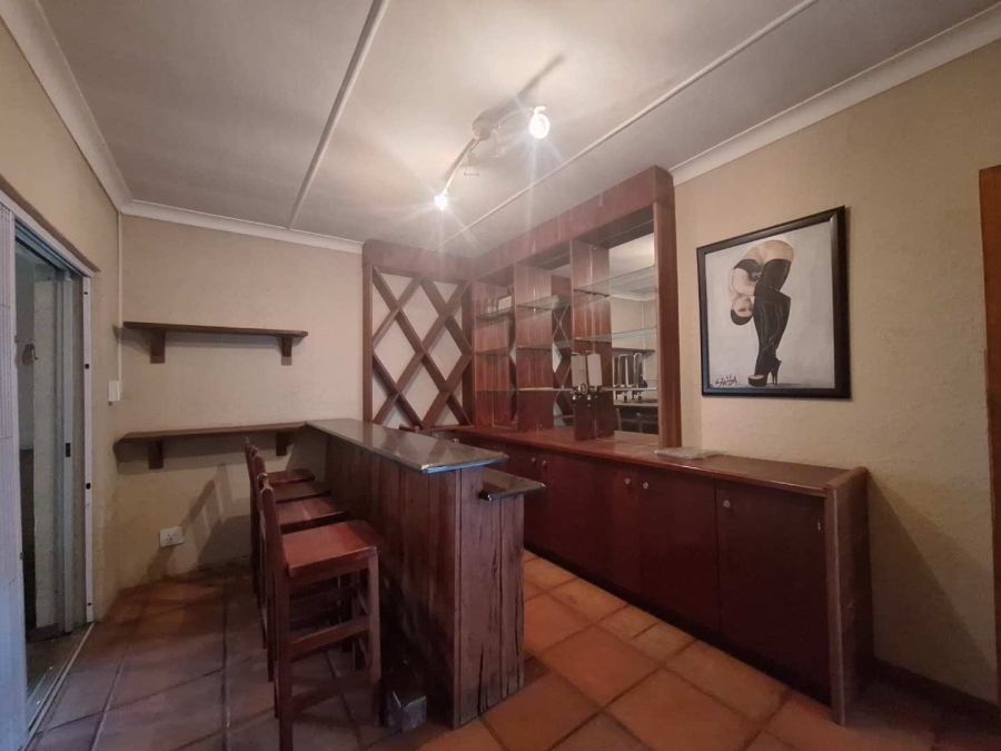 5 Bedroom Property for Sale in Farrar Park Gauteng