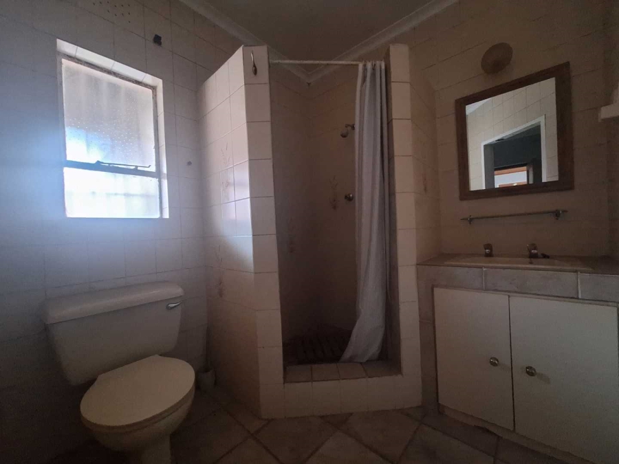 5 Bedroom Property for Sale in Farrar Park Gauteng