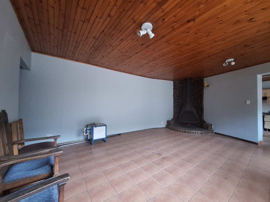 5 Bedroom Property for Sale in Farrar Park Gauteng