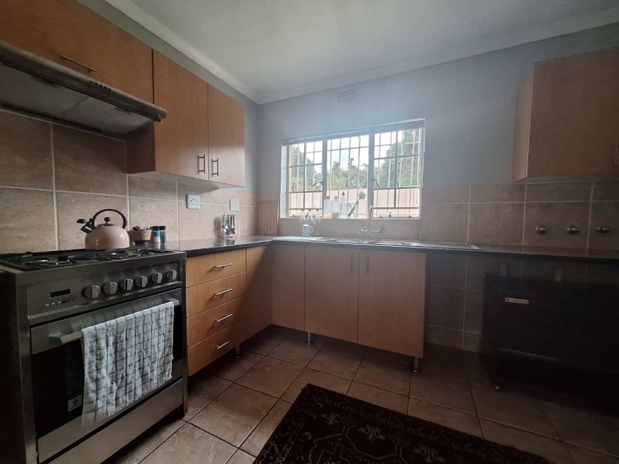 5 Bedroom Property for Sale in Farrar Park Gauteng