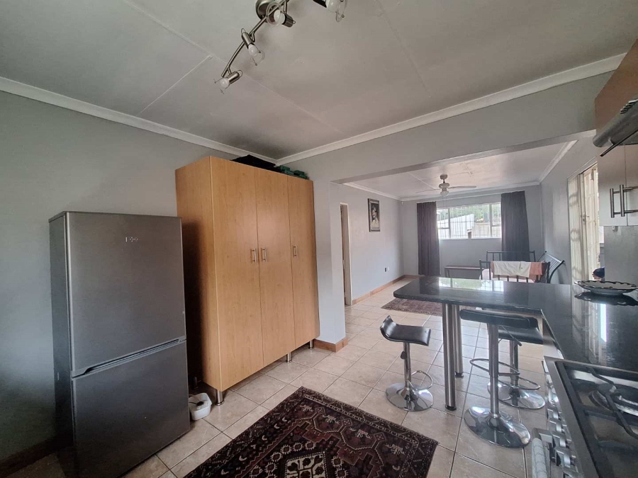 5 Bedroom Property for Sale in Farrar Park Gauteng