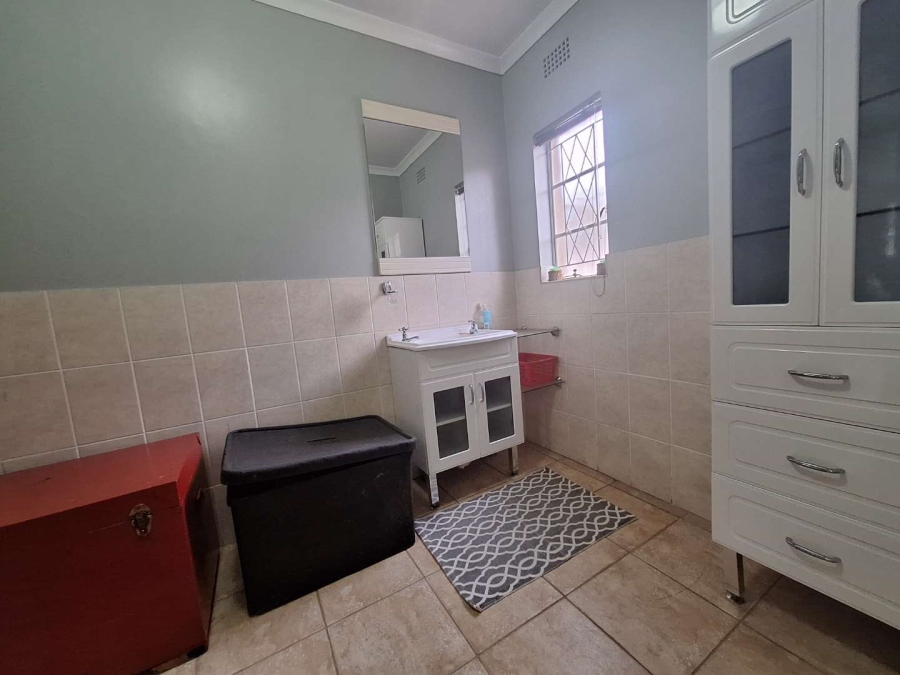 5 Bedroom Property for Sale in Farrar Park Gauteng