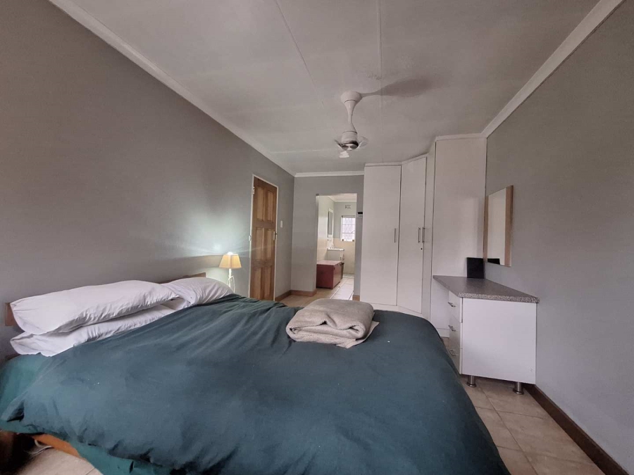 5 Bedroom Property for Sale in Farrar Park Gauteng