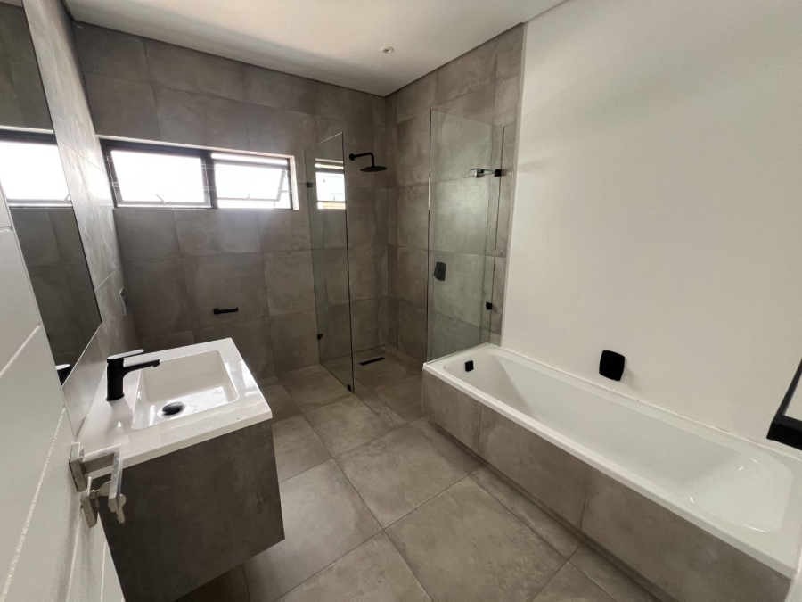 4 Bedroom Property for Sale in Hyde Park Gauteng