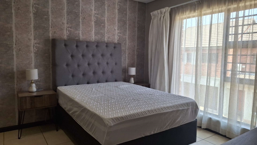 To Let 3 Bedroom Property for Rent in Honeydew Ridge Gauteng