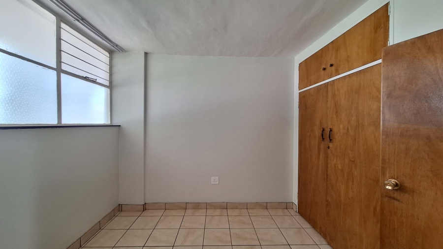 To Let 2 Bedroom Property for Rent in Horison Gauteng