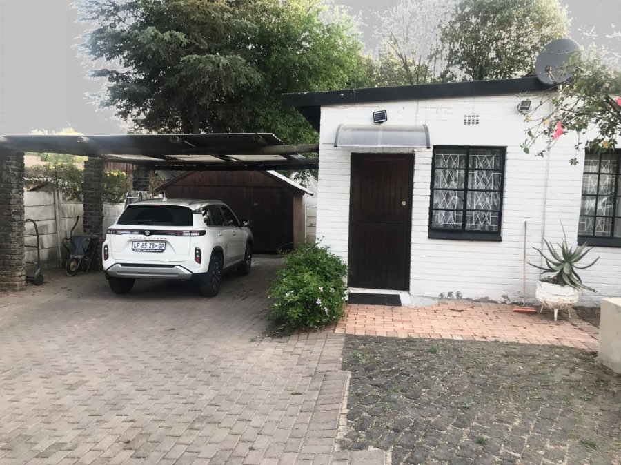 To Let 1 Bedroom Property for Rent in Sandringham Gauteng