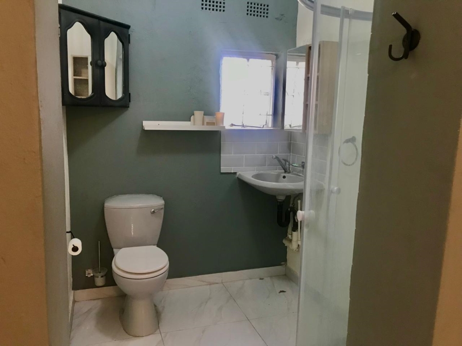 To Let 1 Bedroom Property for Rent in Sandringham Gauteng