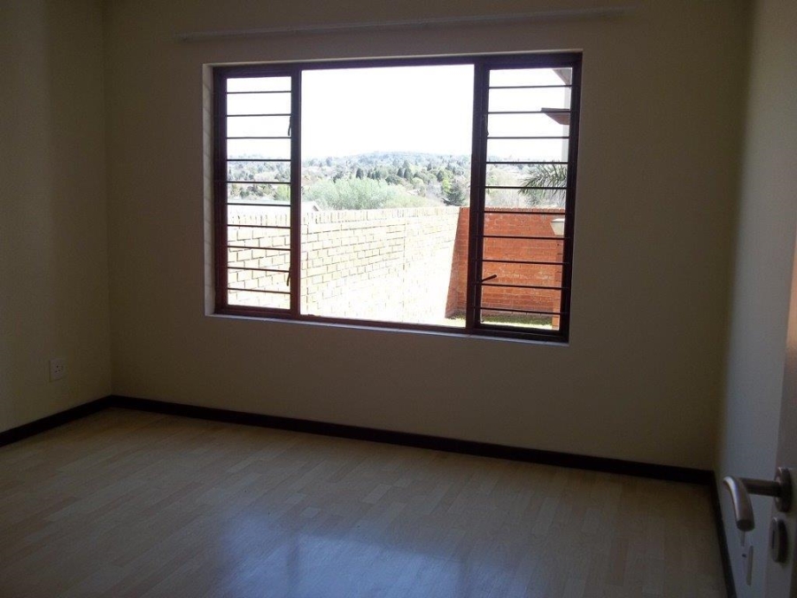 To Let 2 Bedroom Property for Rent in Sunninghill Gauteng