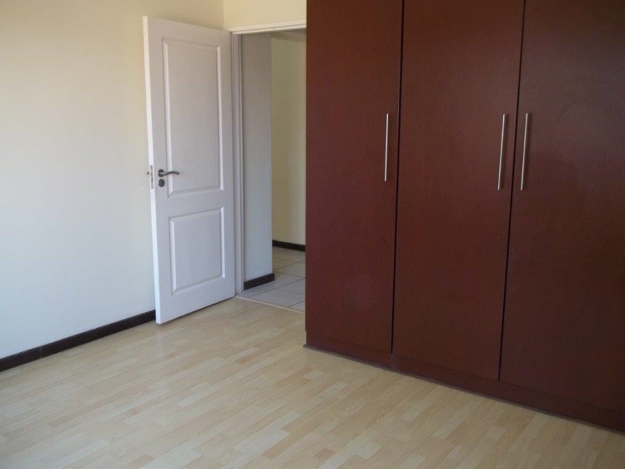 To Let 2 Bedroom Property for Rent in Sunninghill Gauteng