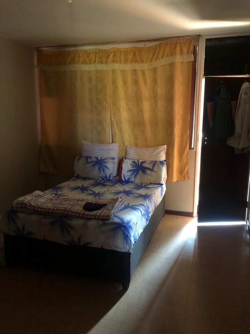 2 Bedroom Property for Sale in Sunnyside Gauteng