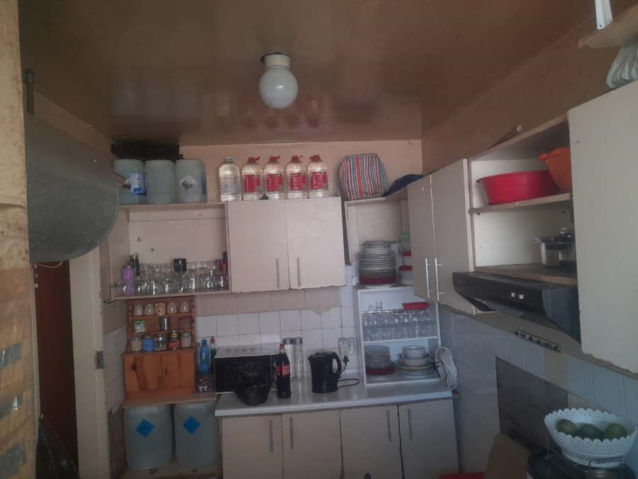 1 Bedroom Property for Sale in Hillbrow Gauteng