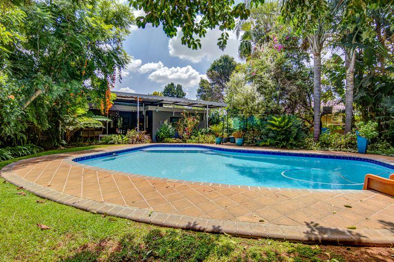 4 Bedroom Property for Sale in Birchleigh Gauteng