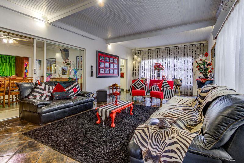 4 Bedroom Property for Sale in Birchleigh Gauteng