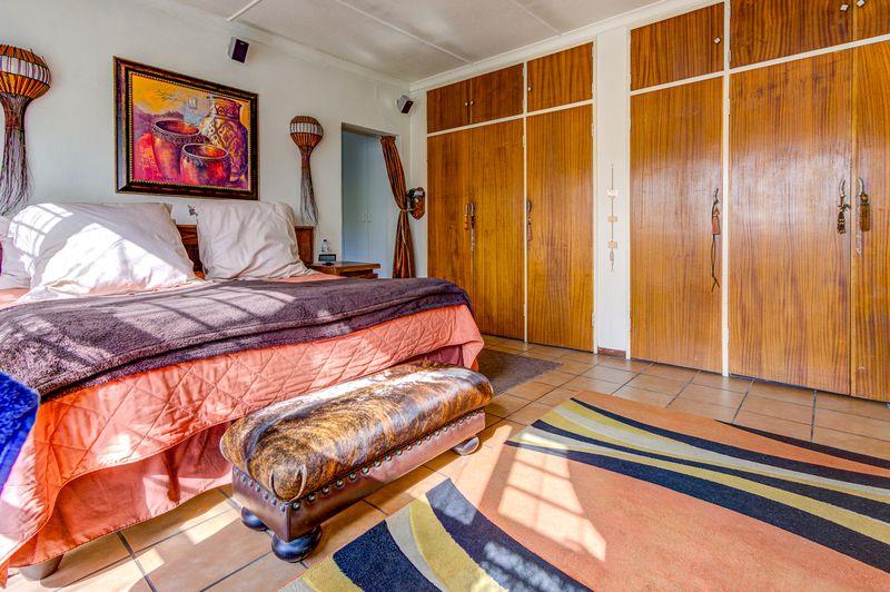 4 Bedroom Property for Sale in Birchleigh Gauteng