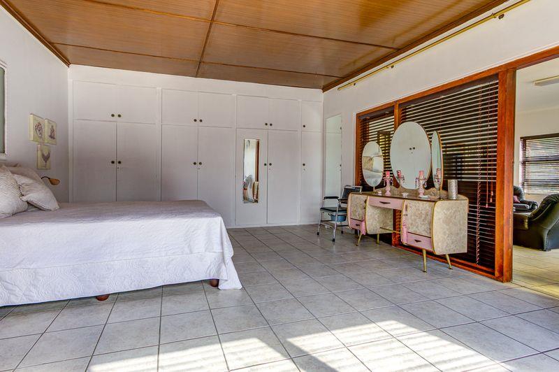 4 Bedroom Property for Sale in Birchleigh Gauteng