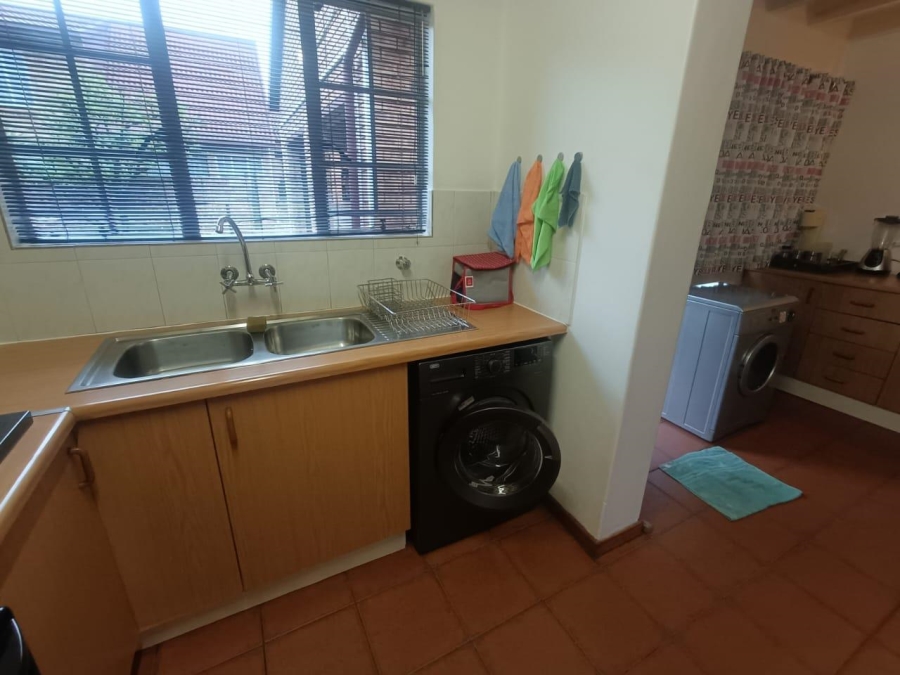 3 Bedroom Property for Sale in Hennopspark Gauteng