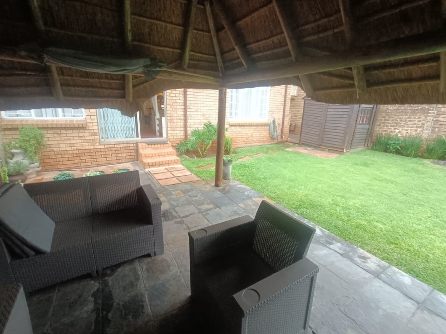 3 Bedroom Property for Sale in Hennopspark Gauteng