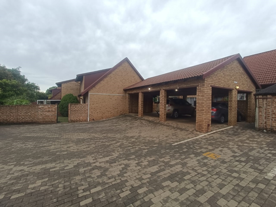 3 Bedroom Property for Sale in Hennopspark Gauteng