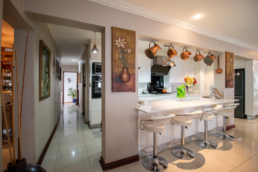 4 Bedroom Property for Sale in New Redruth Gauteng