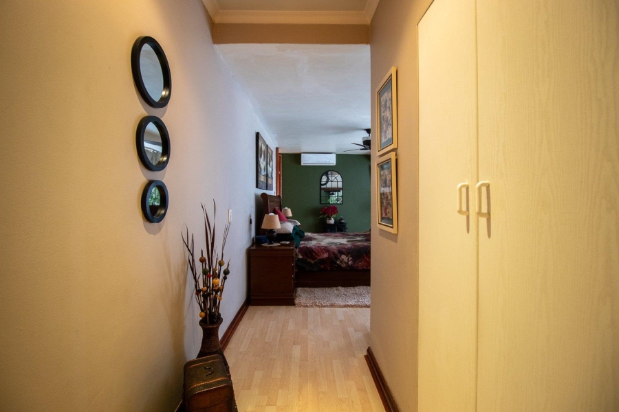 4 Bedroom Property for Sale in New Redruth Gauteng