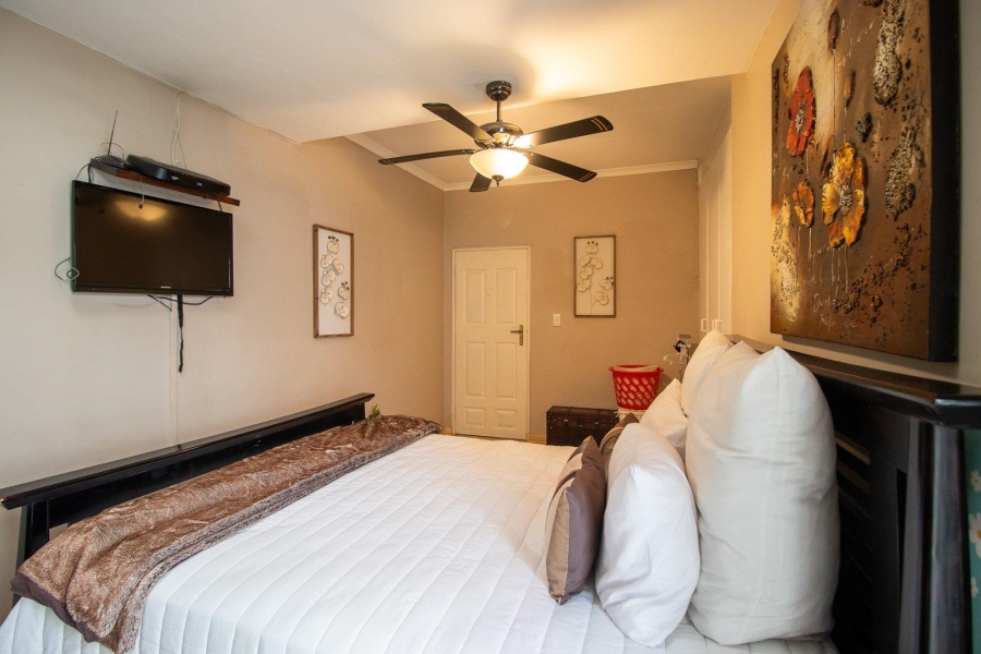 4 Bedroom Property for Sale in New Redruth Gauteng