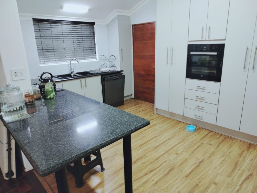 3 Bedroom Property for Sale in South Crest Gauteng