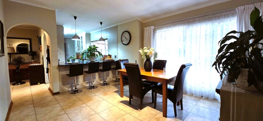 4 Bedroom Property for Sale in Brackenhurst Gauteng