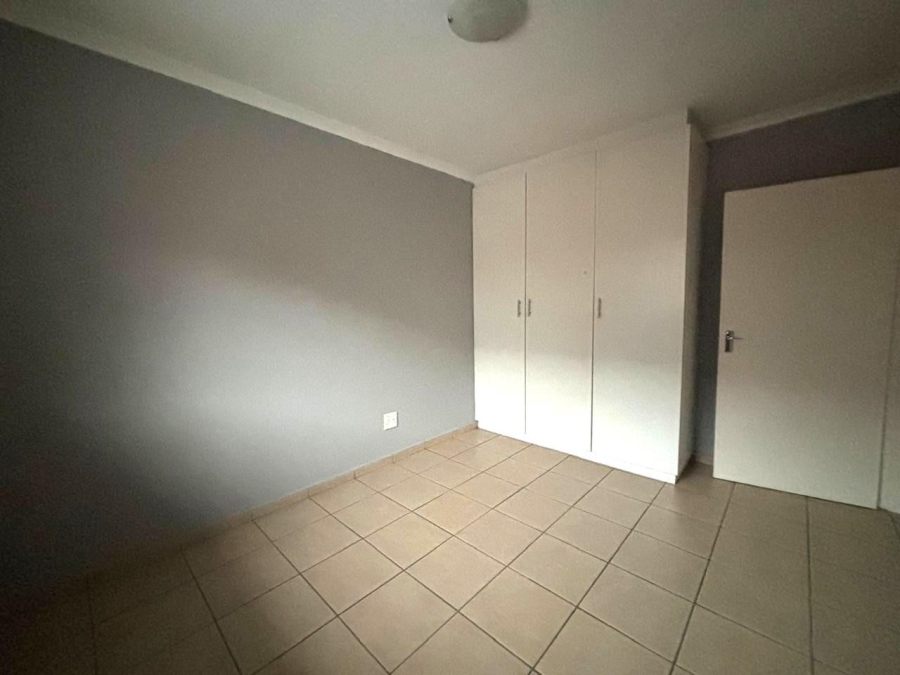 2 Bedroom Property for Sale in Towerby Gauteng