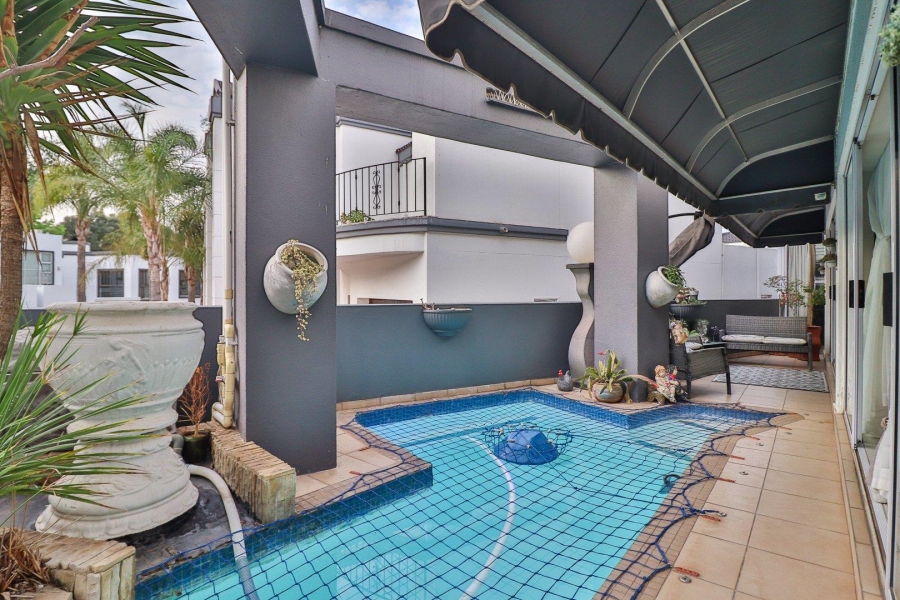 4 Bedroom Property for Sale in New Redruth Gauteng