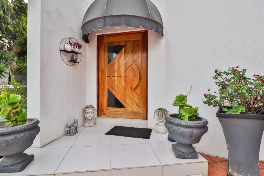 4 Bedroom Property for Sale in New Redruth Gauteng