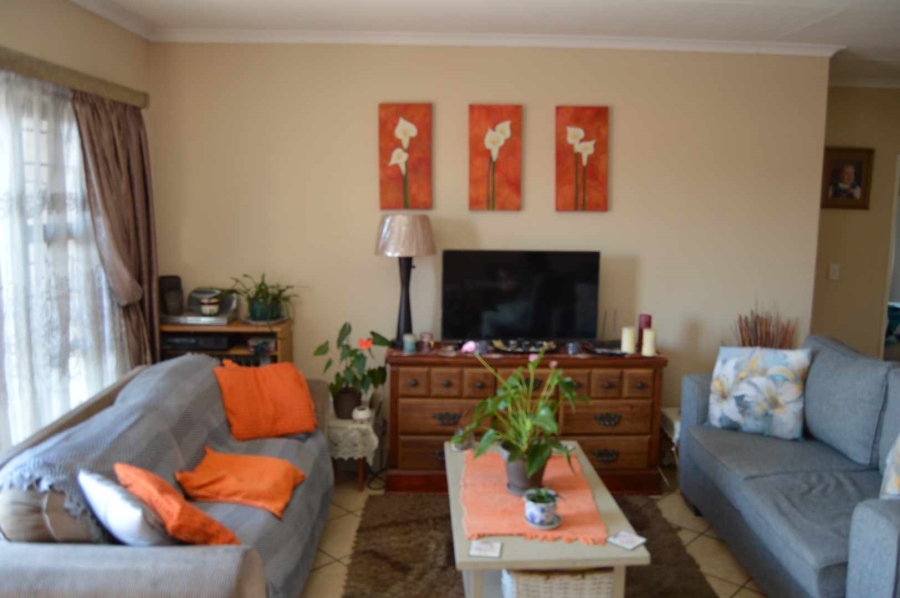 3 Bedroom Property for Sale in New Market Gauteng