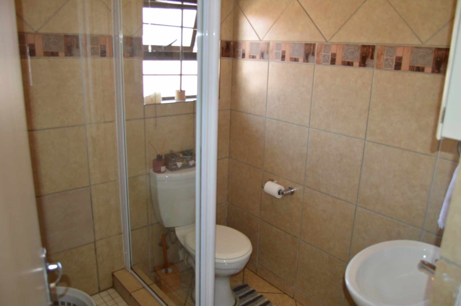 3 Bedroom Property for Sale in New Market Gauteng