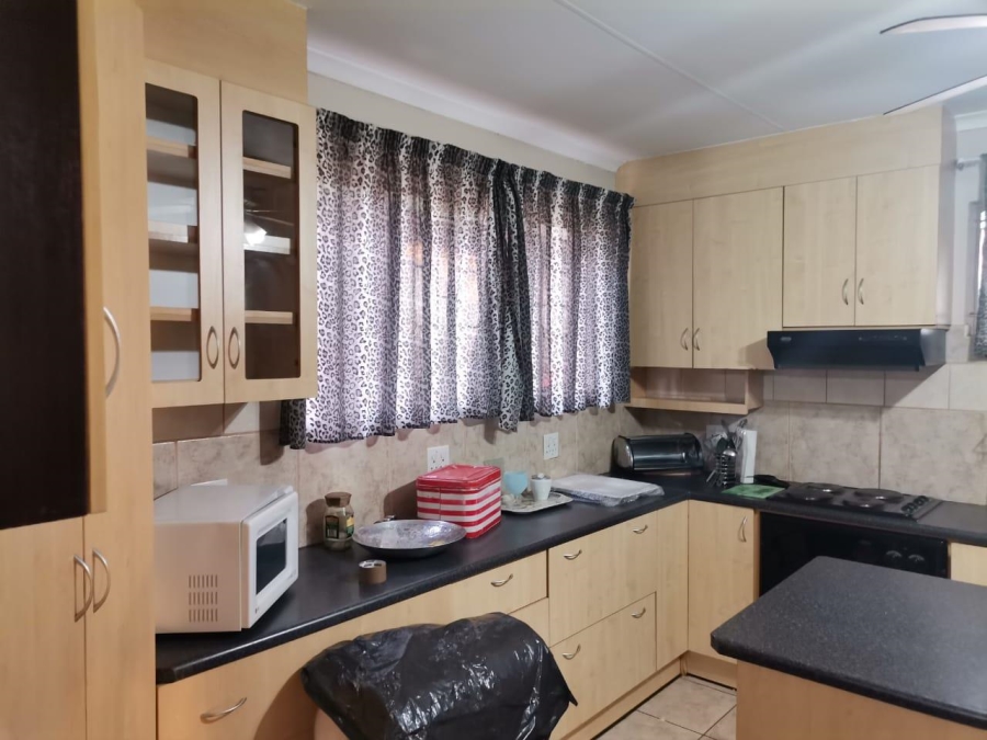 3 Bedroom Property for Sale in Dorandia Ext 4 Gauteng