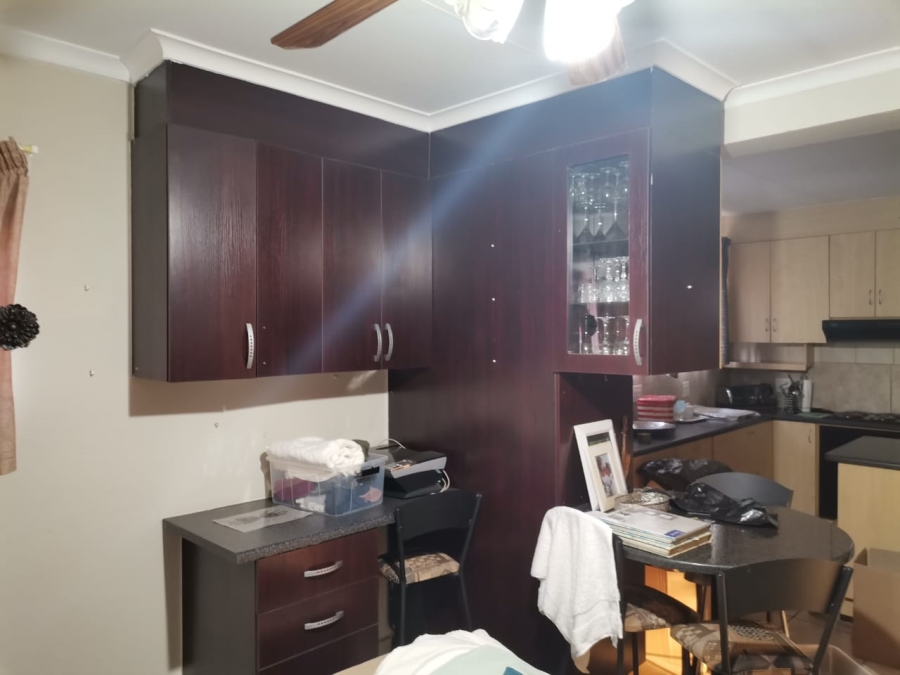 3 Bedroom Property for Sale in Dorandia Ext 4 Gauteng