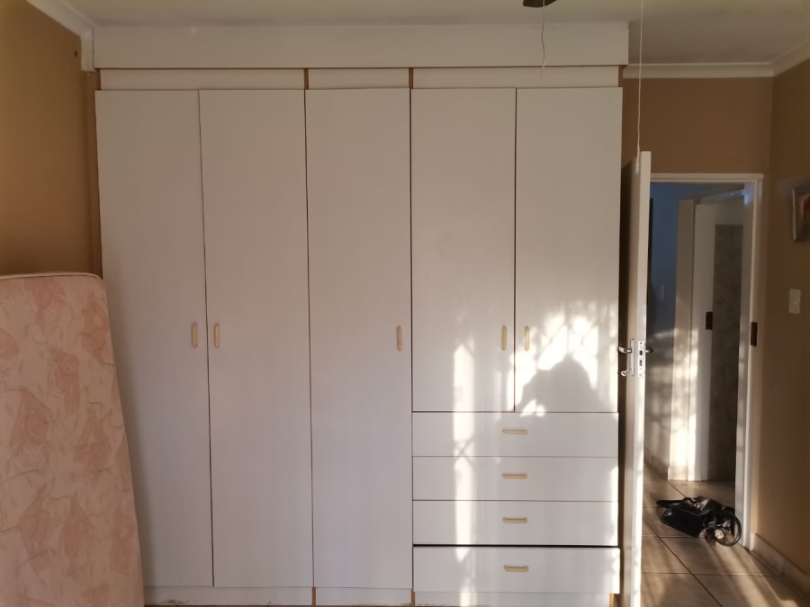 3 Bedroom Property for Sale in Dorandia Ext 4 Gauteng