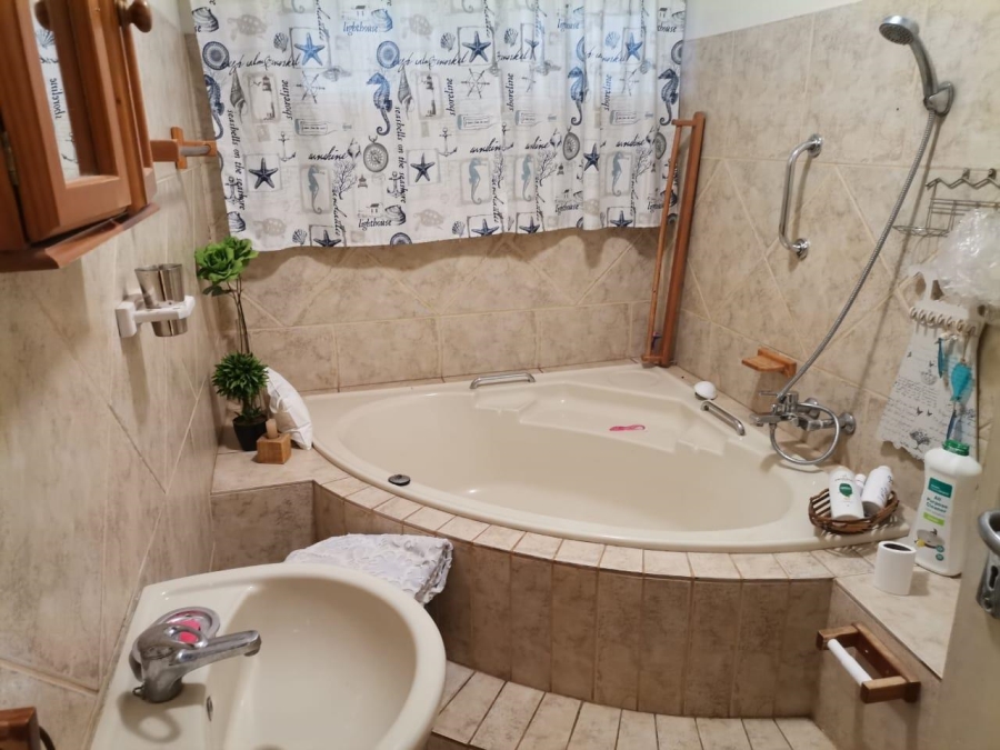 3 Bedroom Property for Sale in Dorandia Ext 4 Gauteng