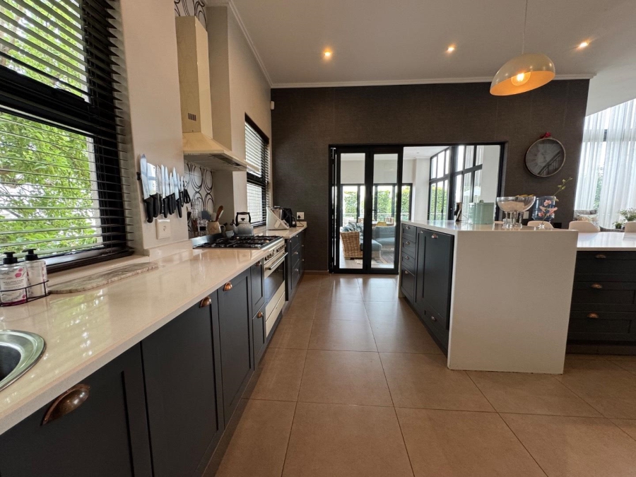 4 Bedroom Property for Sale in Waterkloof Heights Gauteng